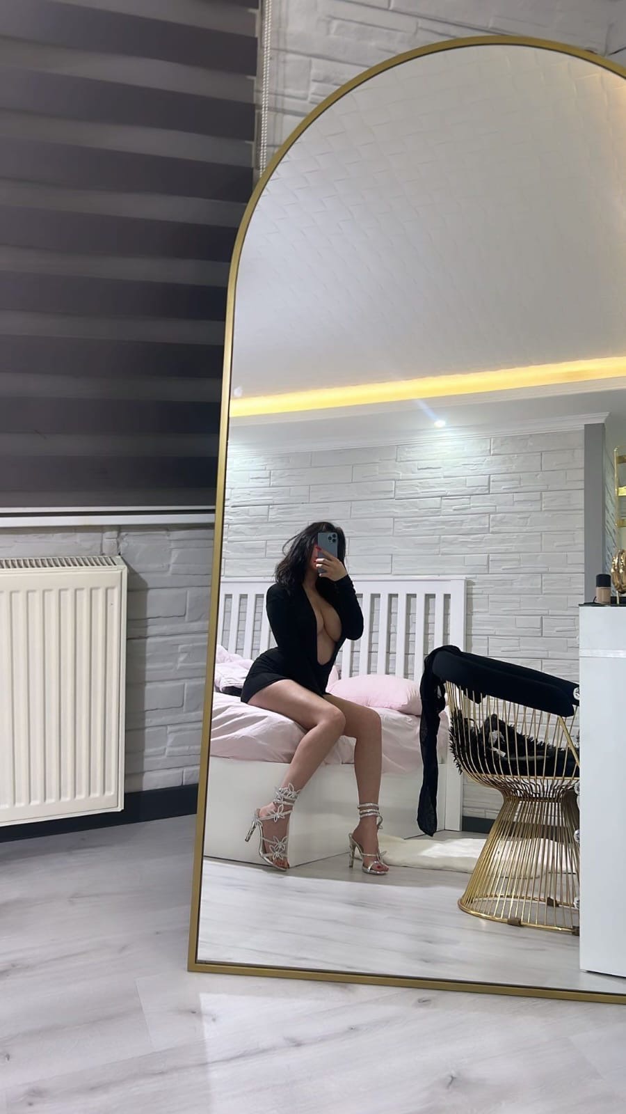 Çamoluk Zeki ve Başarılı Kadın Escort Pınar